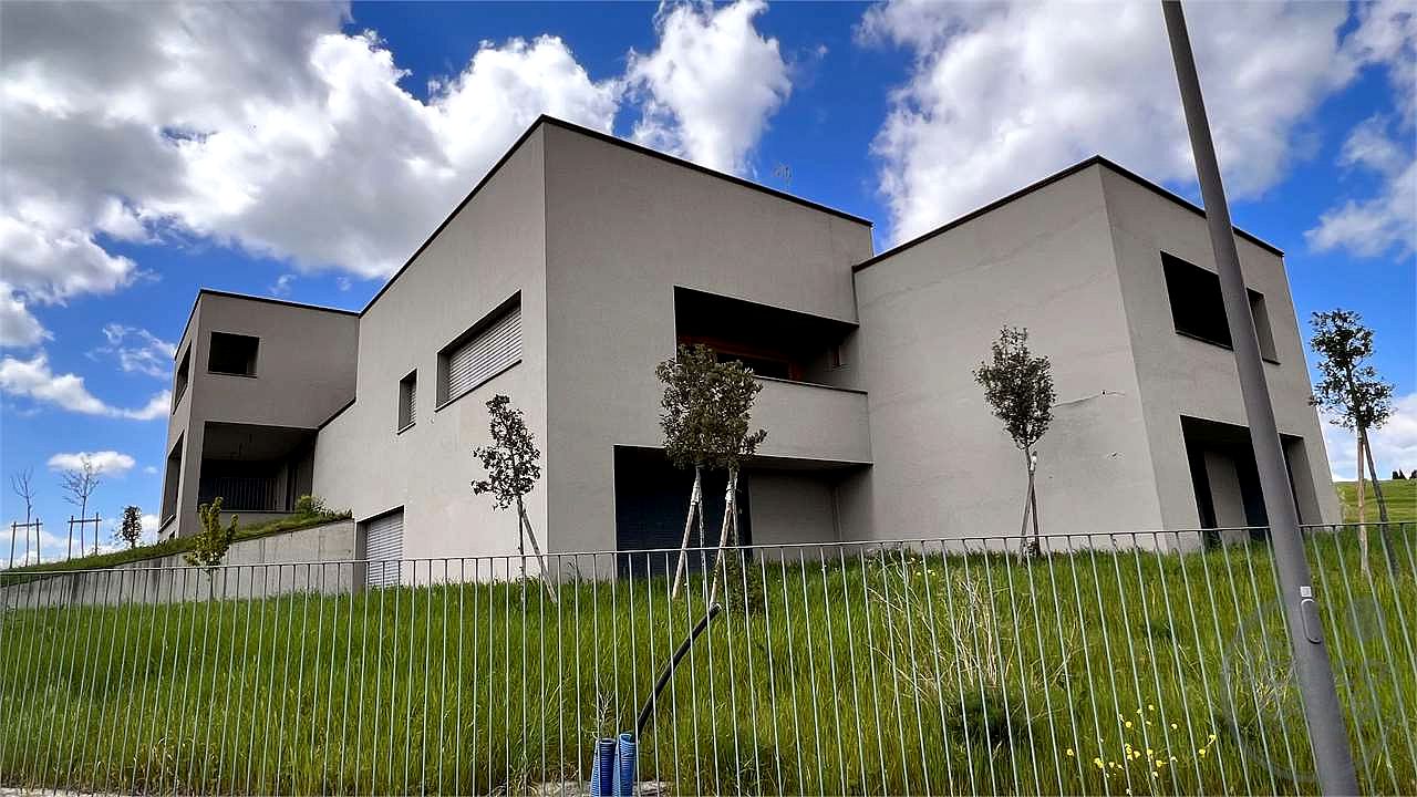 Appartamenti al grezzo in piccola palazzina