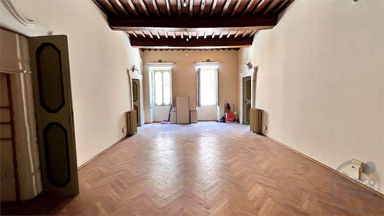 Ufficio-appartam.to di Prestigioso Centralissimo