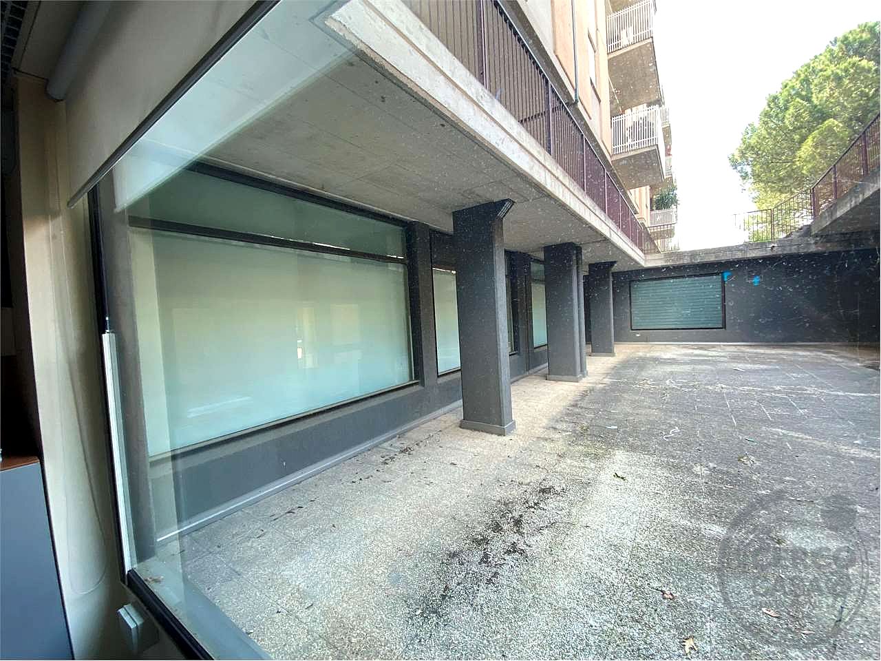 FERRO di CAVALLO Negozio o Ufficio