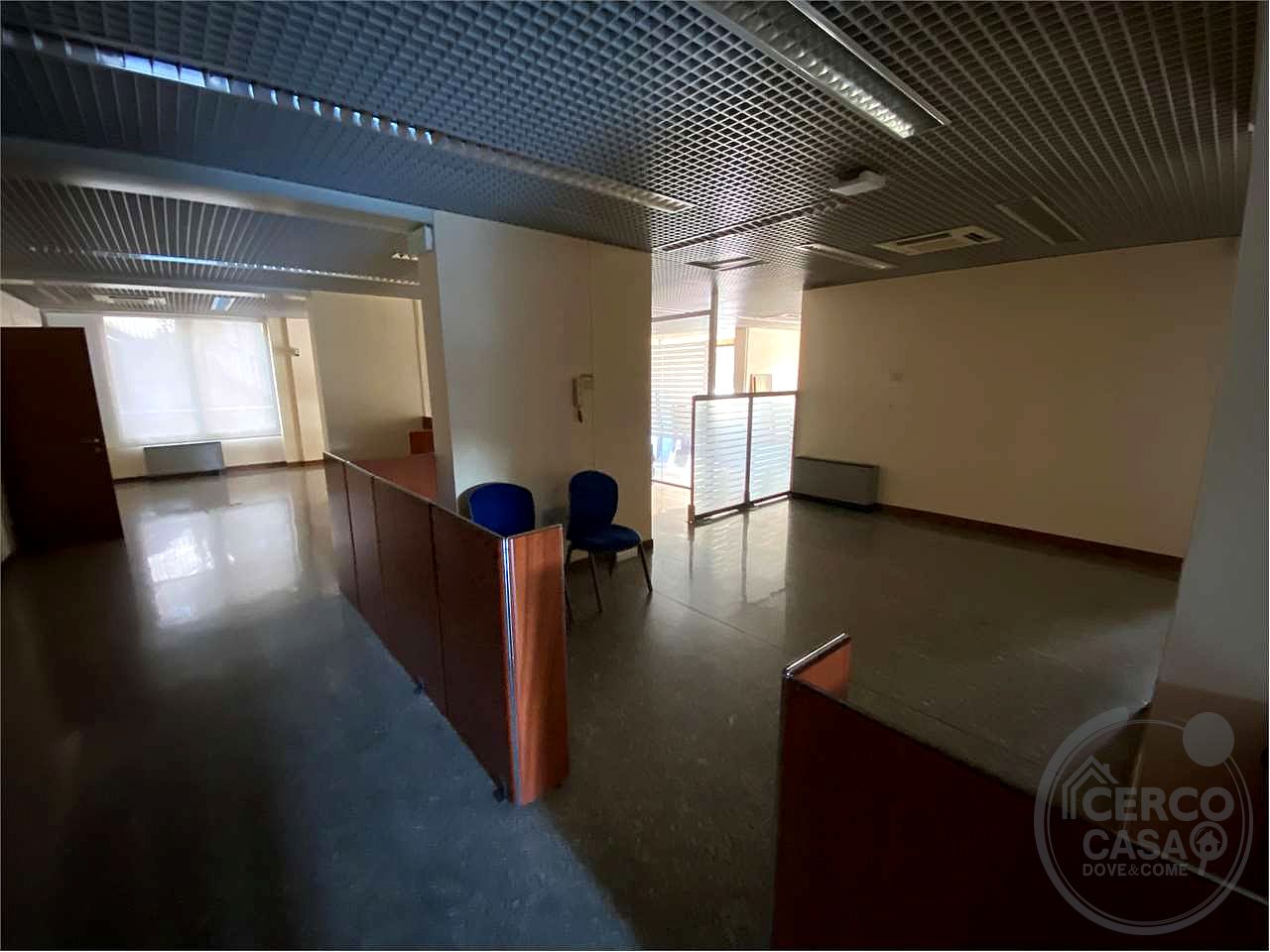 FERRO di CAVALLO Negozio o Ufficio