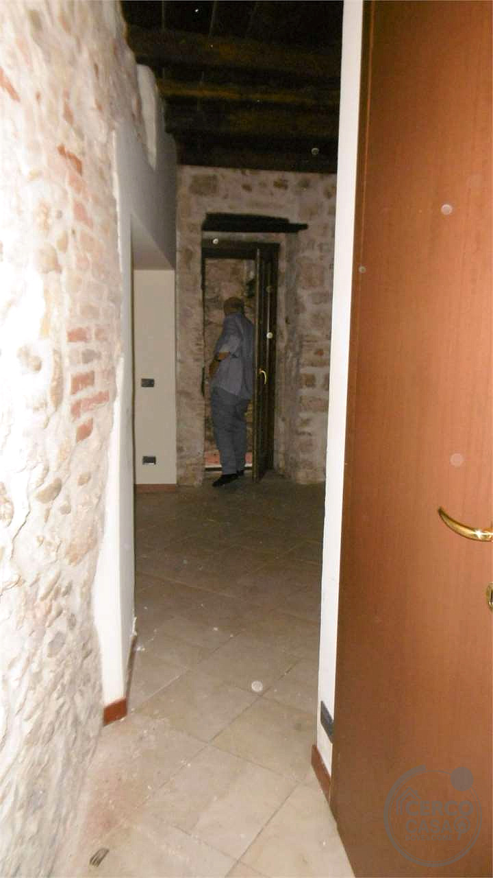 appartamento in centro storico ascoli piceno