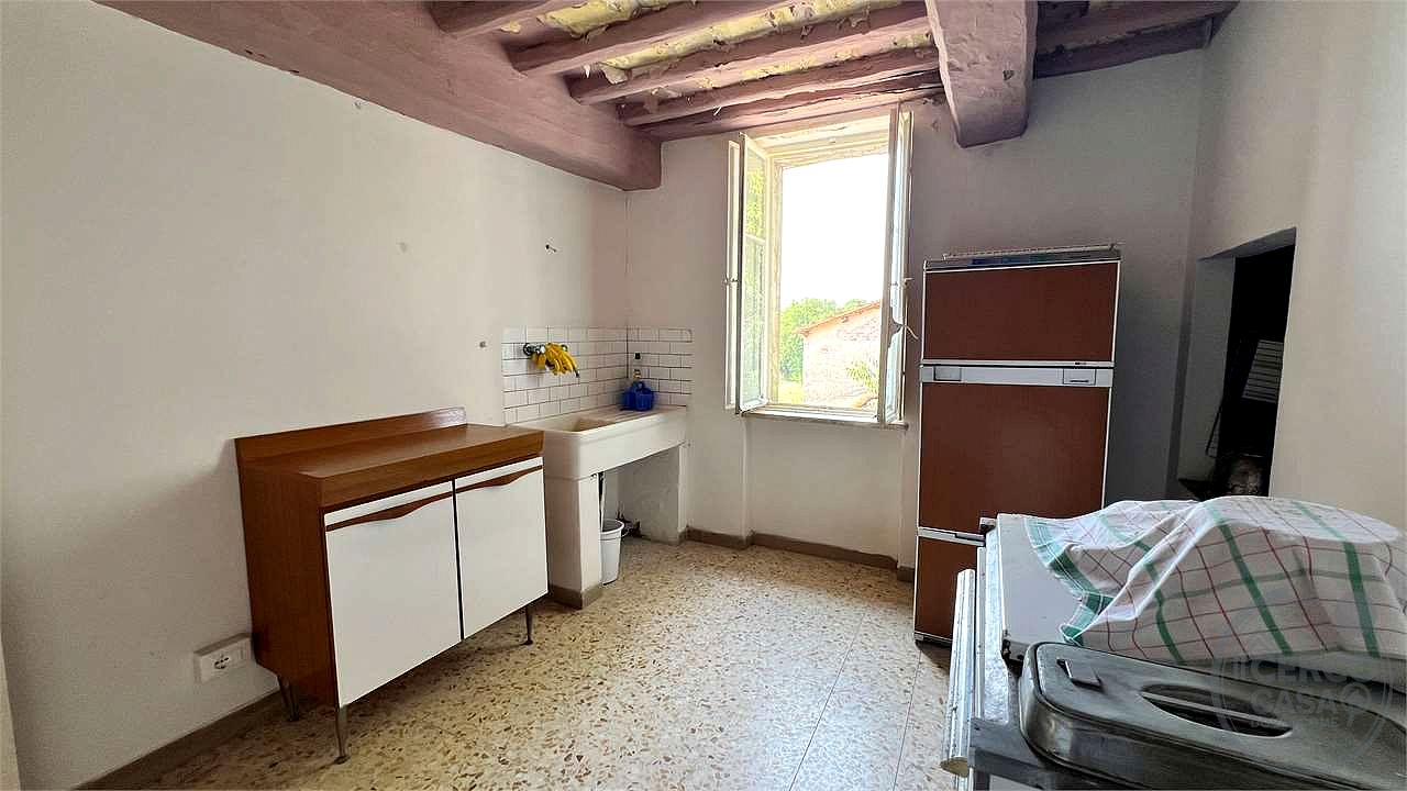 Compendio immobiliare per residenze o attività ricettive