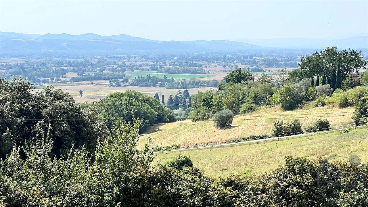 Compendio immobiliare per residenze o attività ricettive