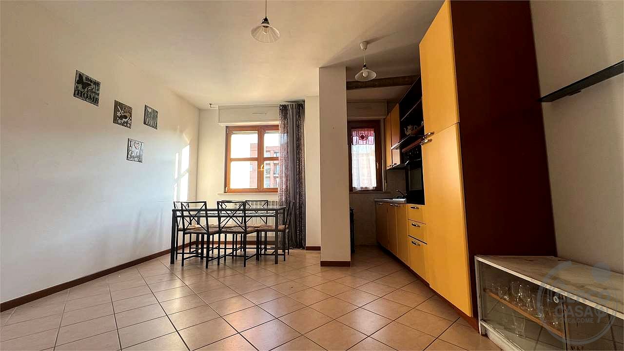 VIA SETTEVALLI TRILOCALE CON GARAGE