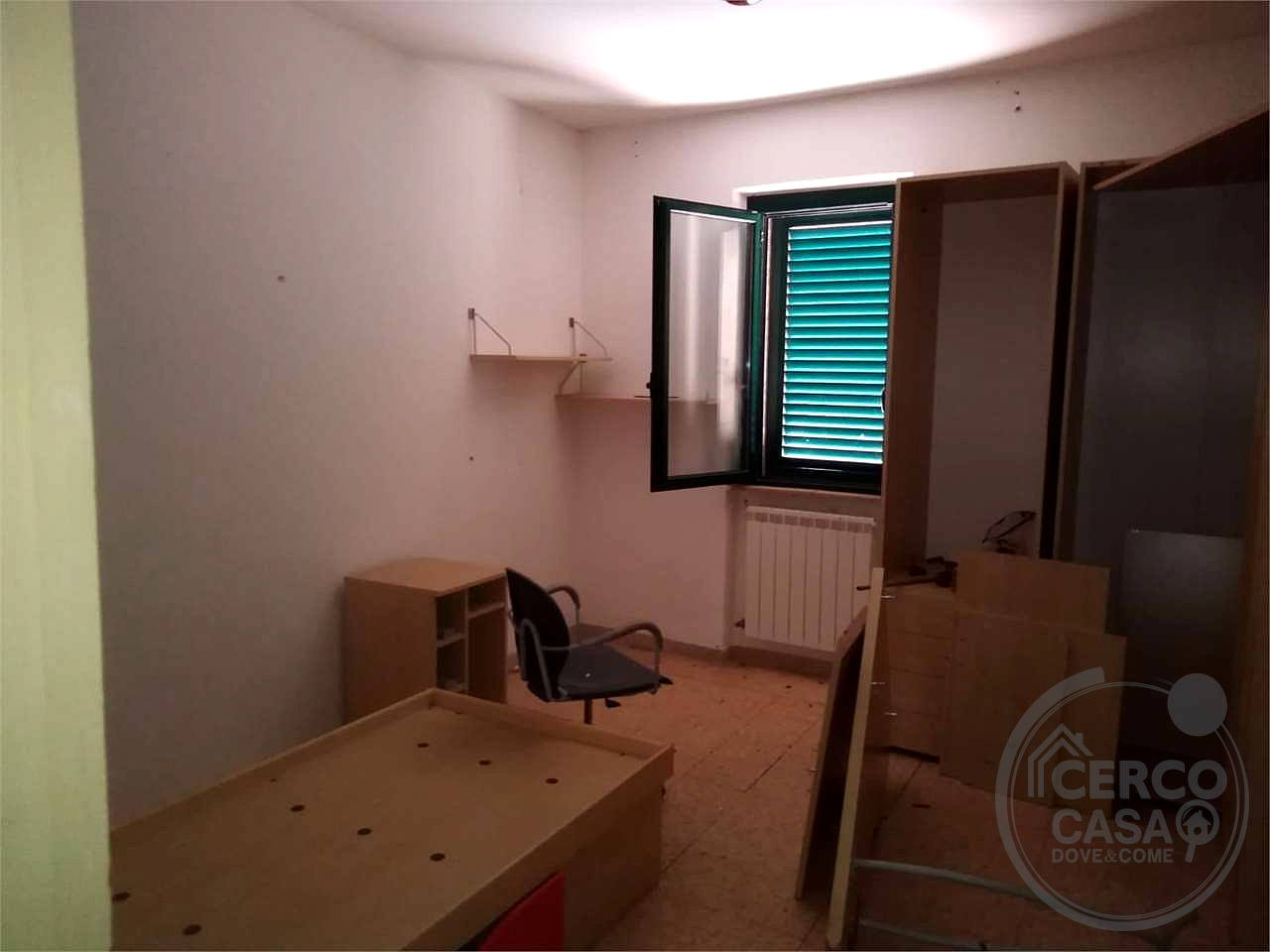 CASALE CON TERRENO EDIFICABILE