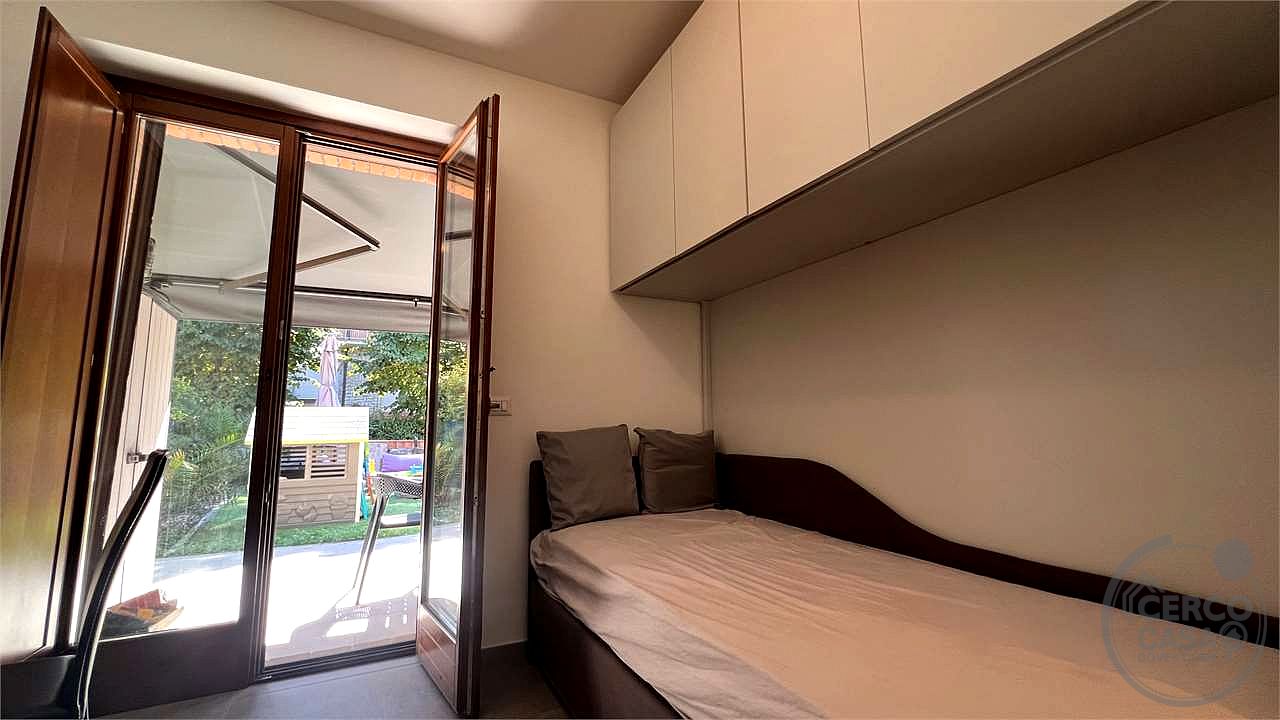 Mantignana – Trilocale con ingresso indipendente e doppio giardino