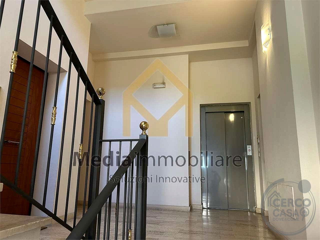 Via Campo di Marte: vendiamo ufficio 250 mq