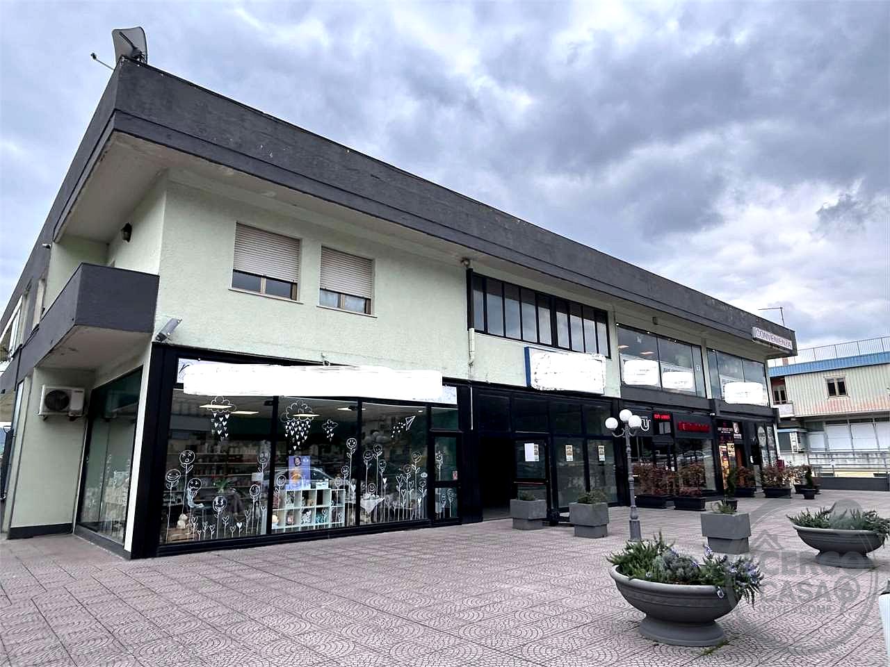 Commerciale a Gualdo Tadino