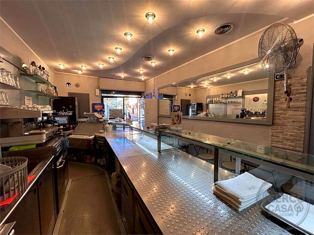 🍕 PERUGIA CENTRO (Via Masi) – Cedesi Avviata Attività Bar/Pizzeria