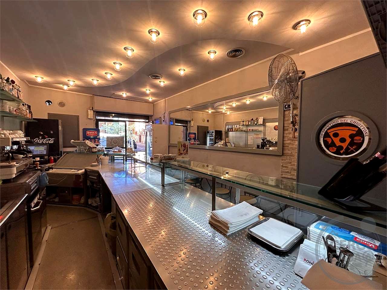 🍕 PERUGIA CENTRO (Via Masi) – Cedesi Avviata Attività Bar/Pizzeria