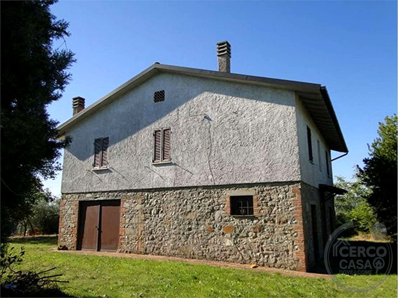 TODI - ILCI - CASA INDIPENDENTE CON GIARDINO