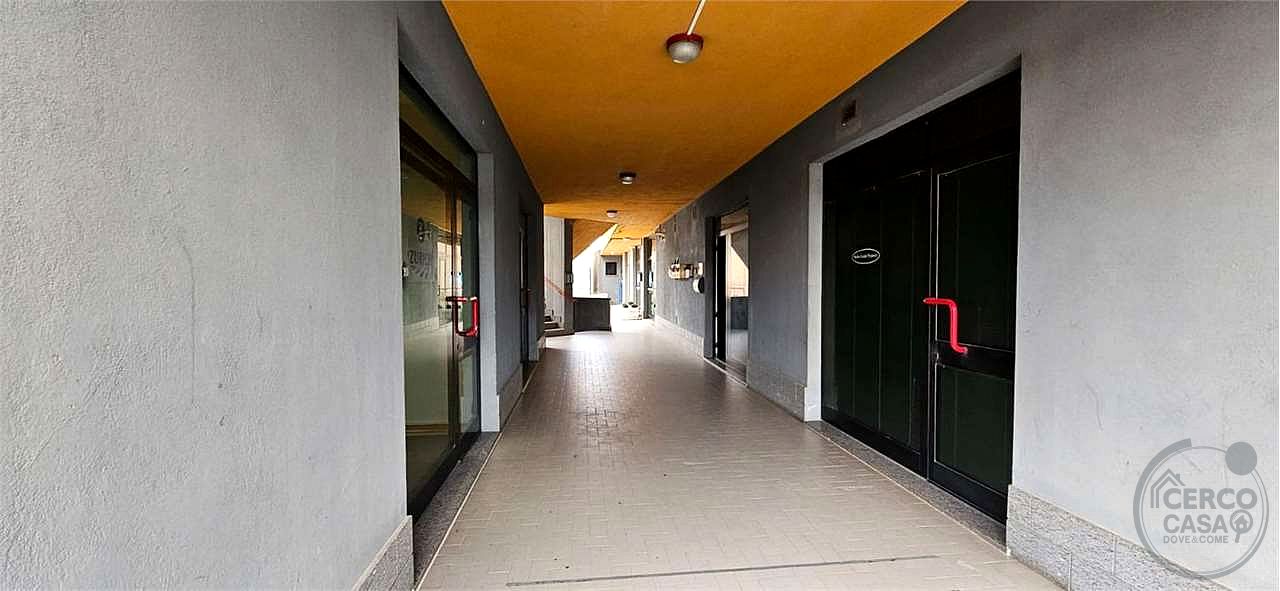 TODI - UFFICIO AL PIANO TERRA