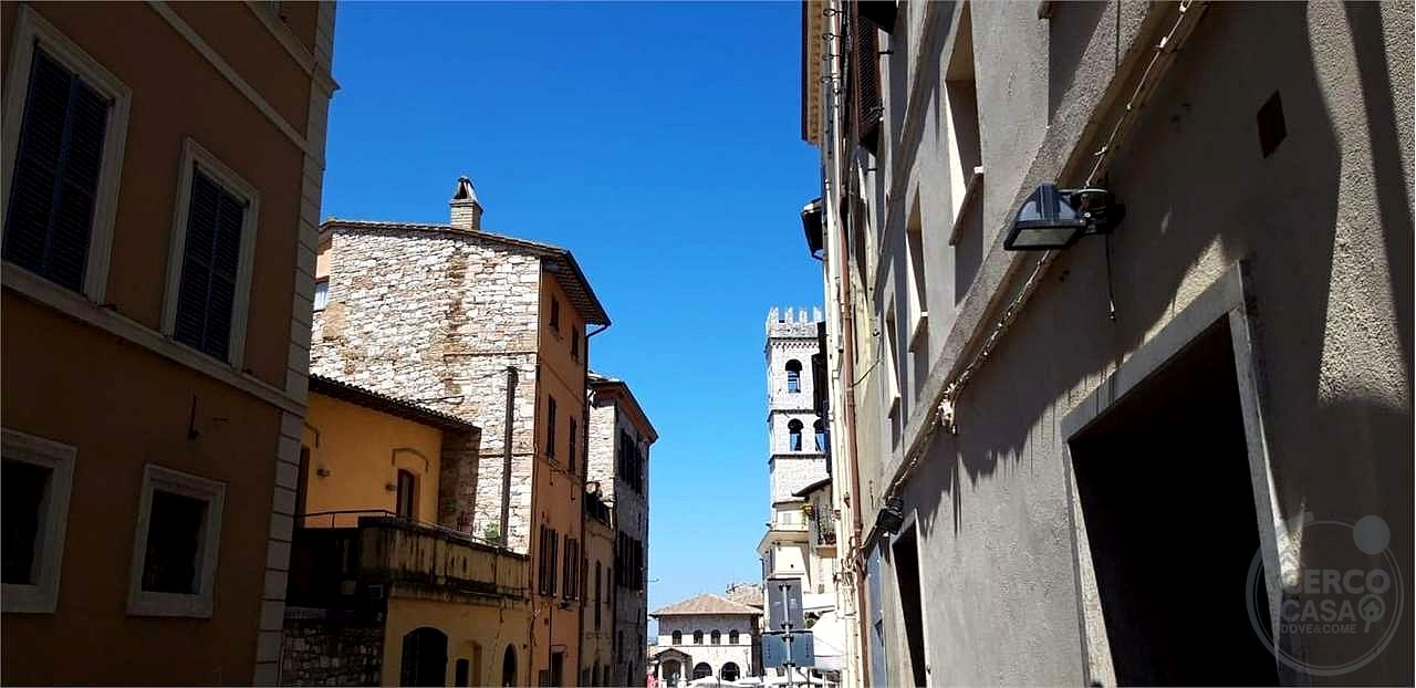 Immobile a Assisi