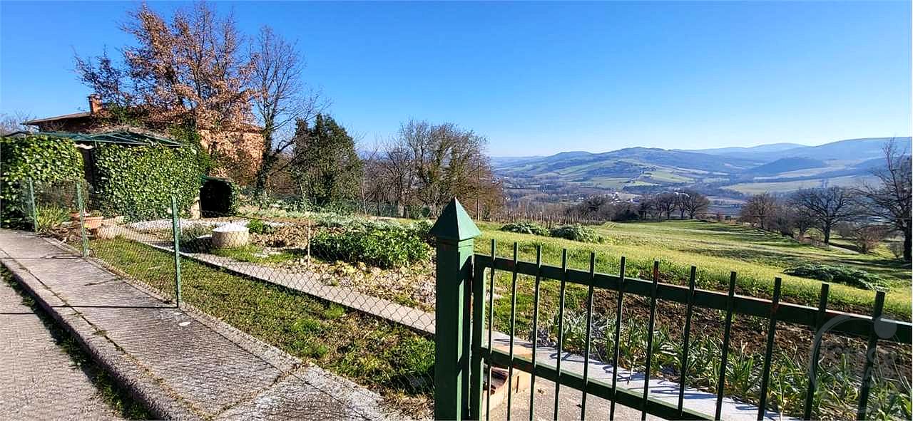 Residenziale a Todi