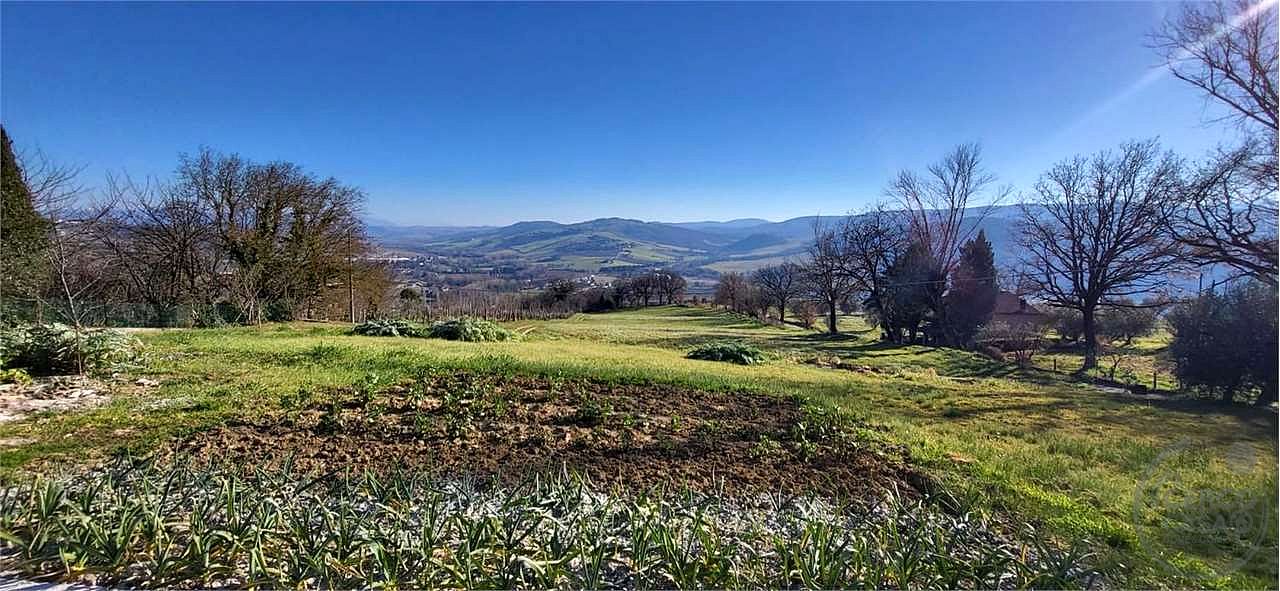 Residenziale a Todi