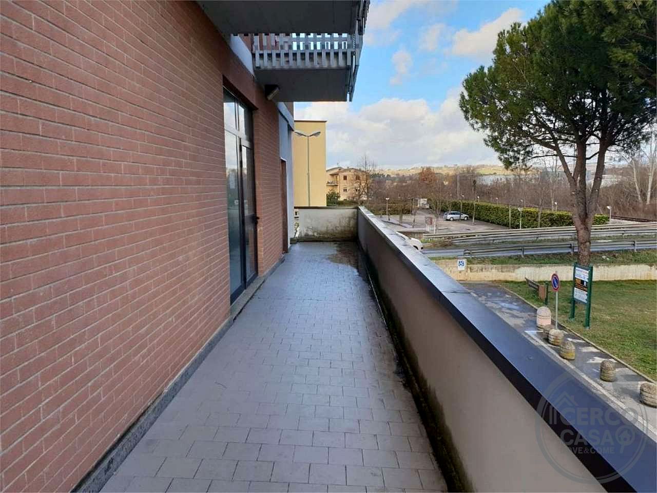 Commerciale a Todi