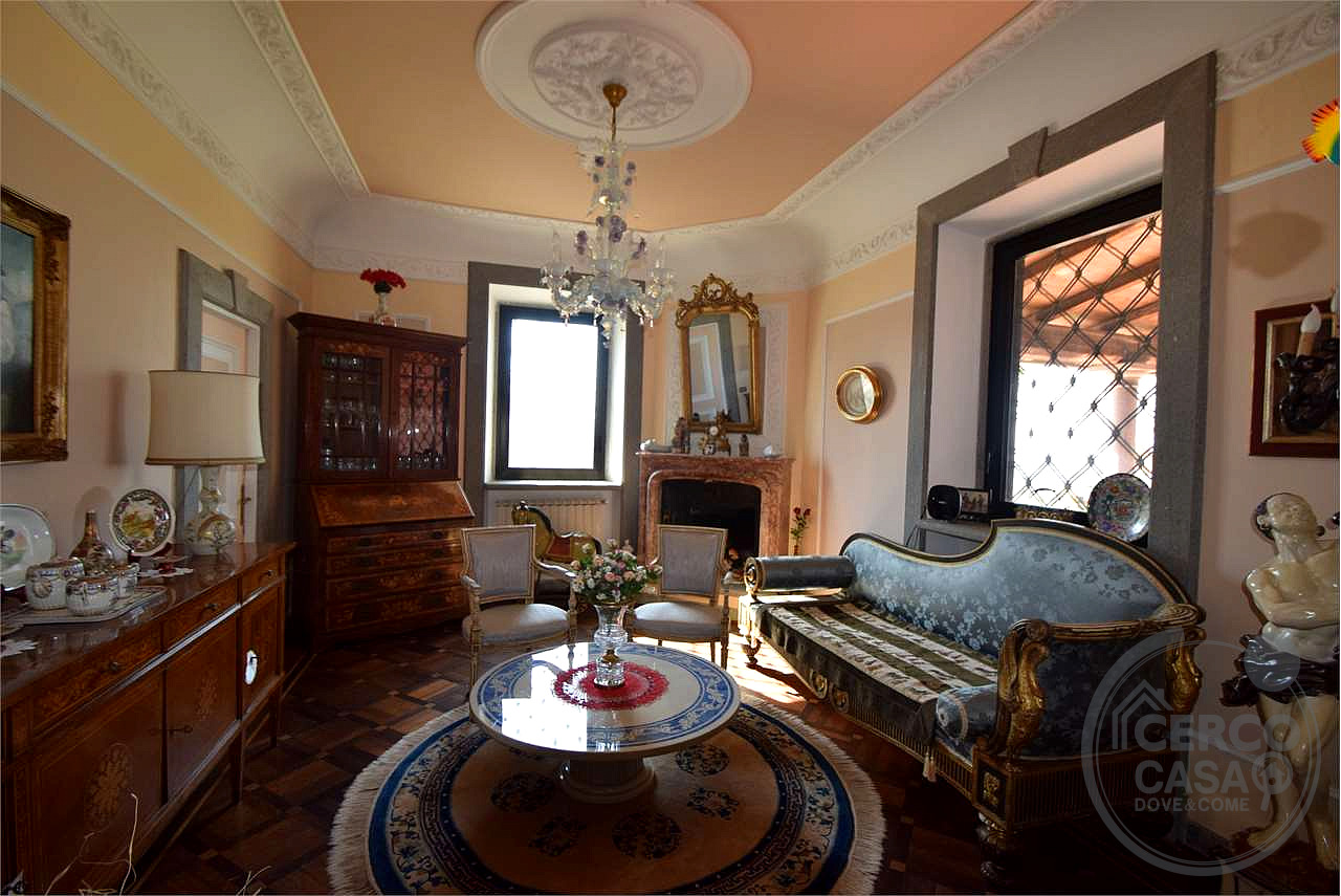 Italy Roma villa sulla Cassia con piscina ed Elipo