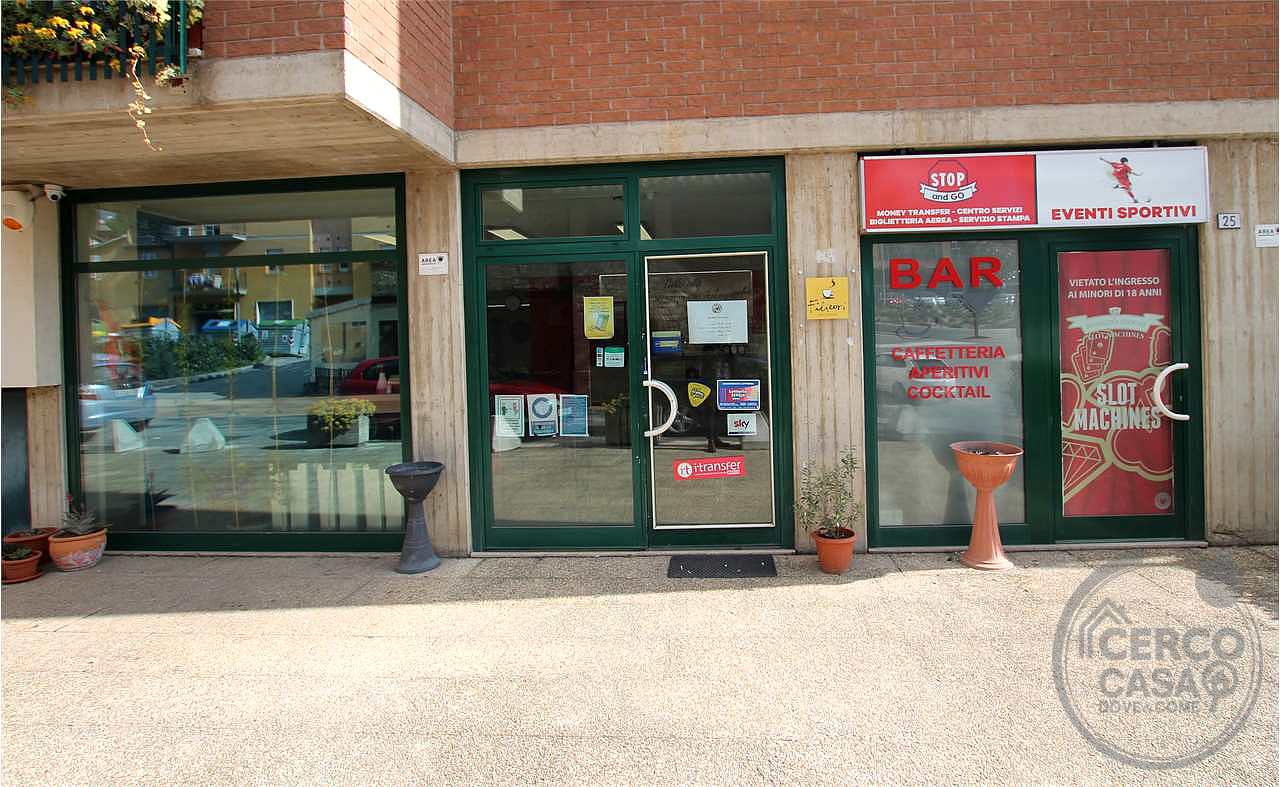 Vendesi attività commerciale Bar Sala Scommesse