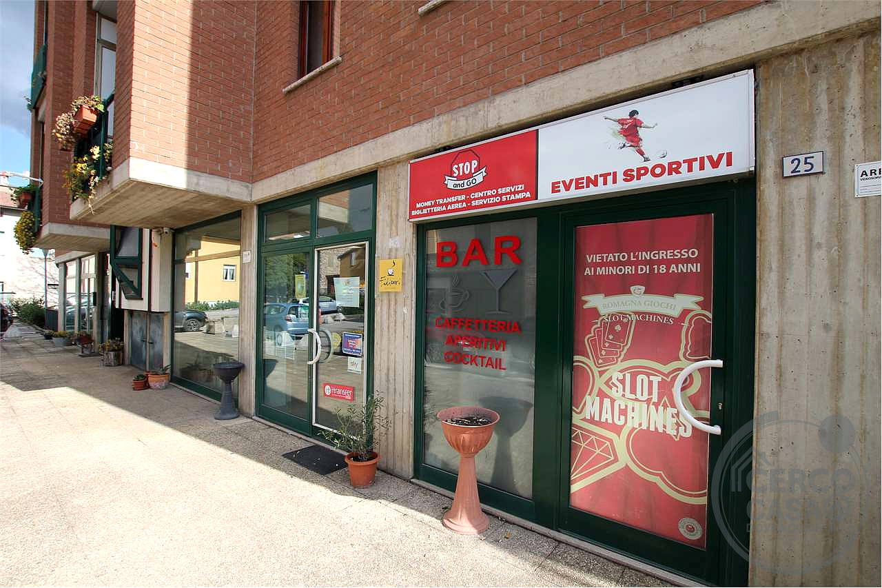 Vendesi attività commerciale Bar Sala Scommesse