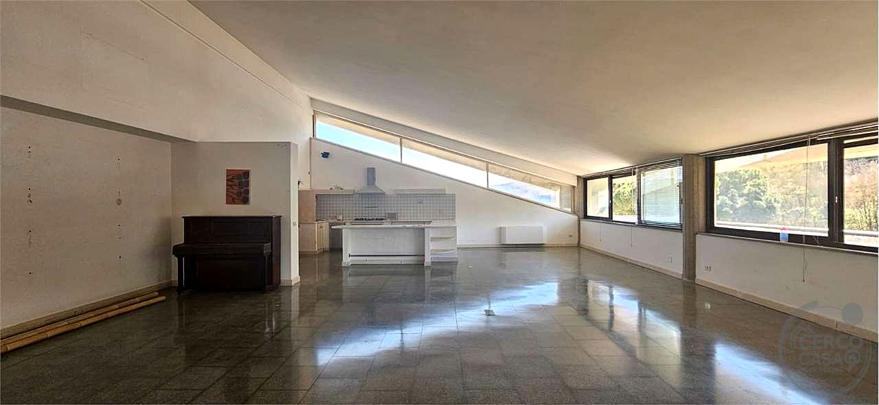 UFFICIO LOFT IN ZONA BEN SERVITA