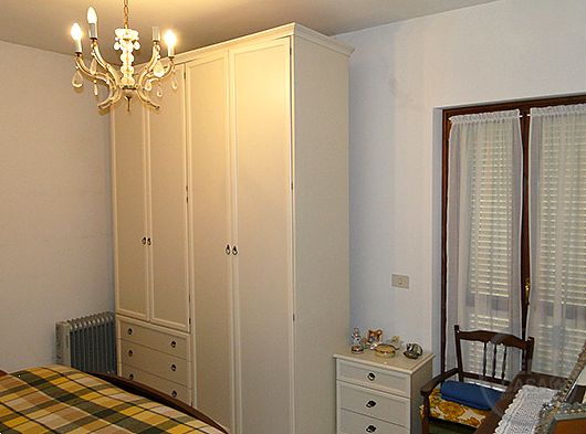 CASA INDIPENDENTE CON AMPIO GIARDINO ESCLUSIVO
