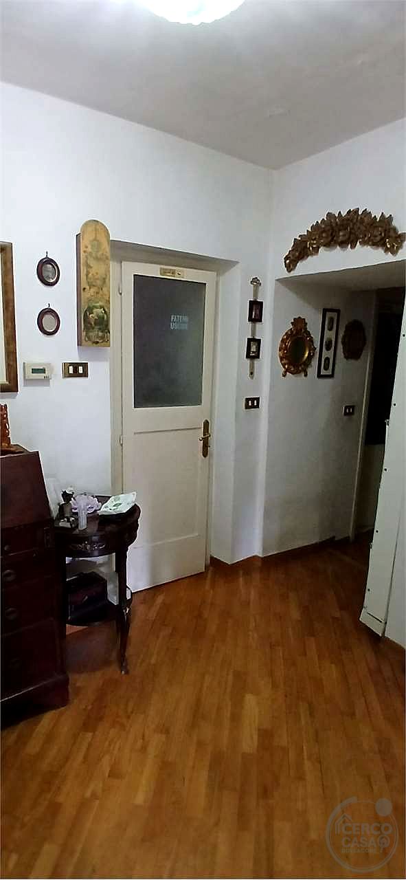 TODI – APPARTAMENTO AL TERZO ED ULTIMO PIANO