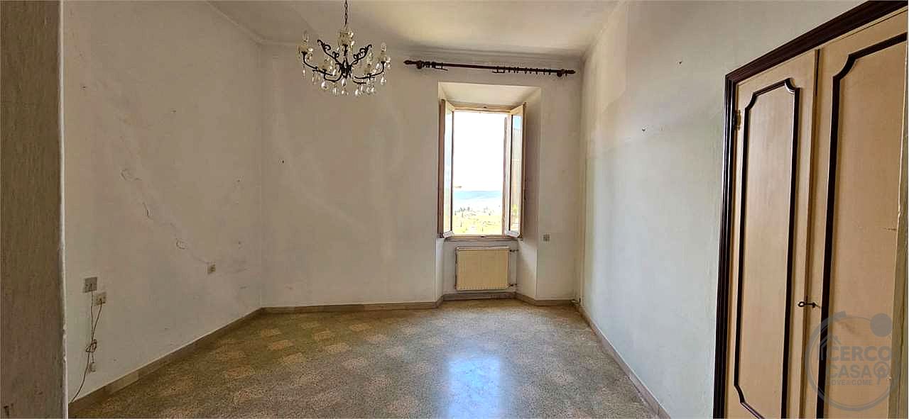 TODI – CENTRO STORICO – APPARTAMENTO