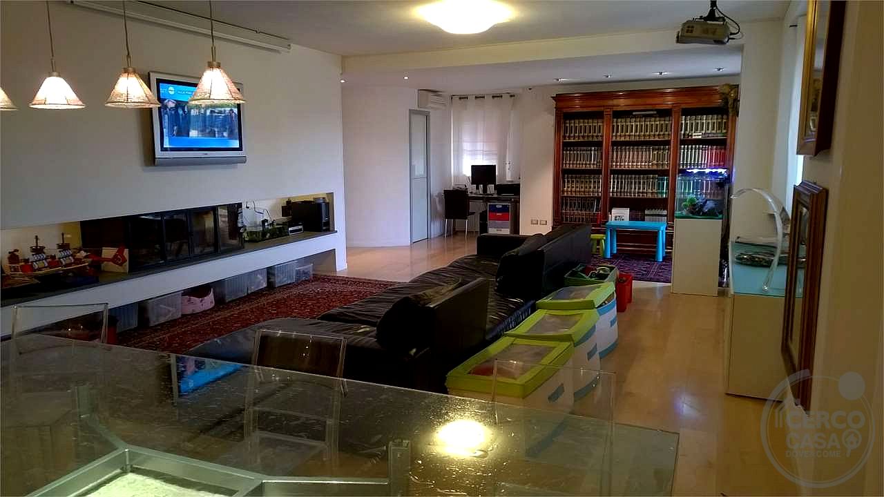 BASTIA UMBRA - APPARTAMENTO DI PRESTIGIO