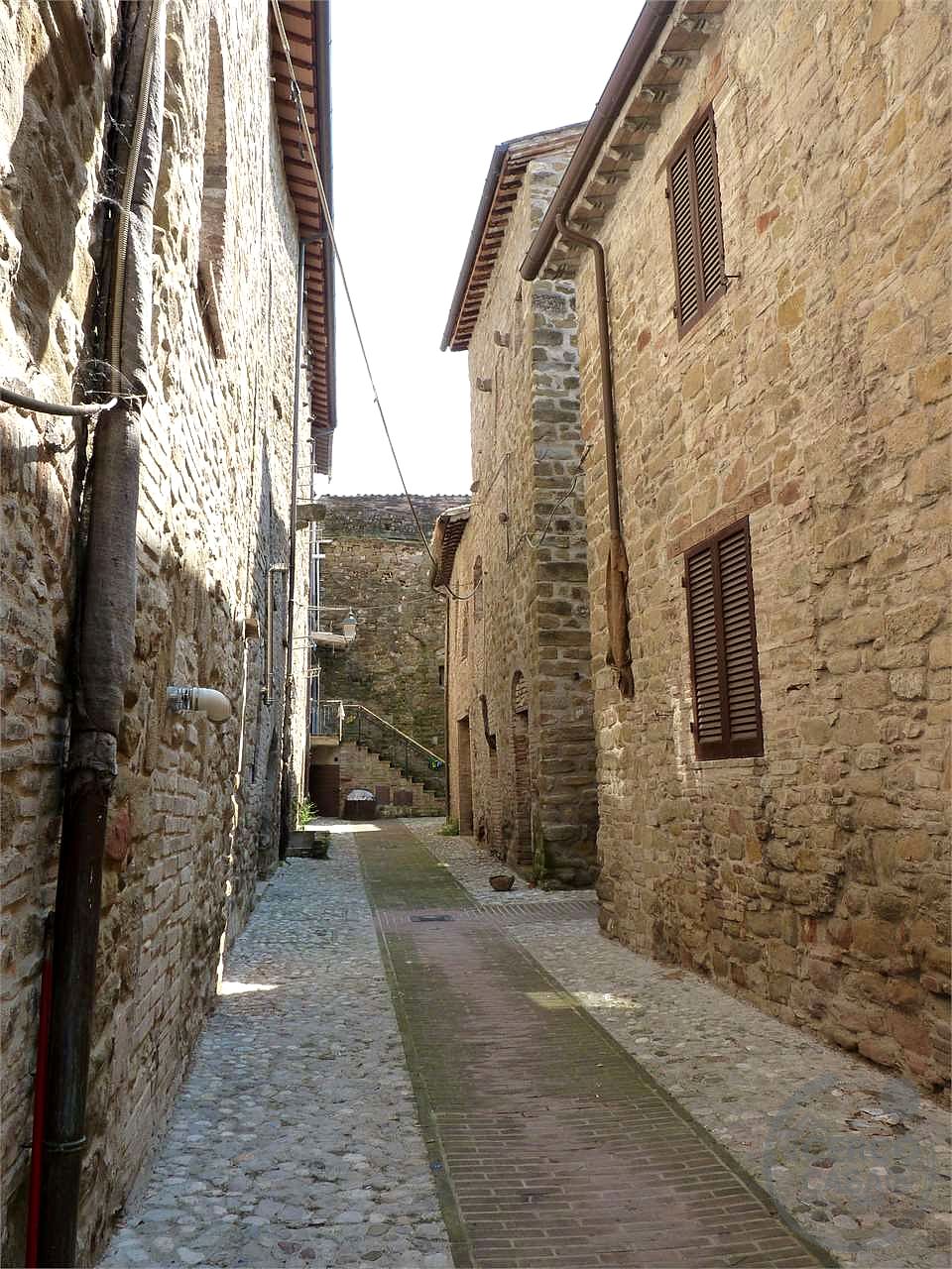 ASSISI - PETRIGNANO - CARATTERISTICO CIELOTERRA