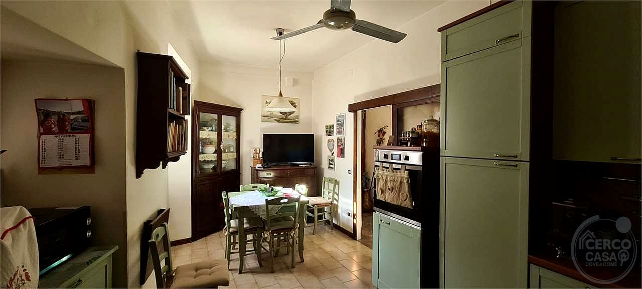 TODI: APPARTAMENTO IN CENTRO STORICO