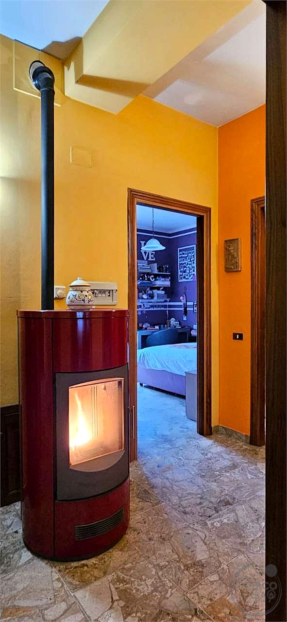 TODI - PANTALLA: APPARTAMENTO AL PIANO PRIMO