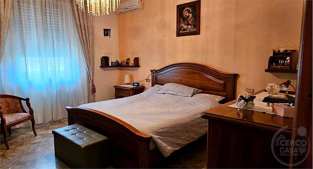 TODI - PANTALLA: APPARTAMENTO AL PIANO PRIMO