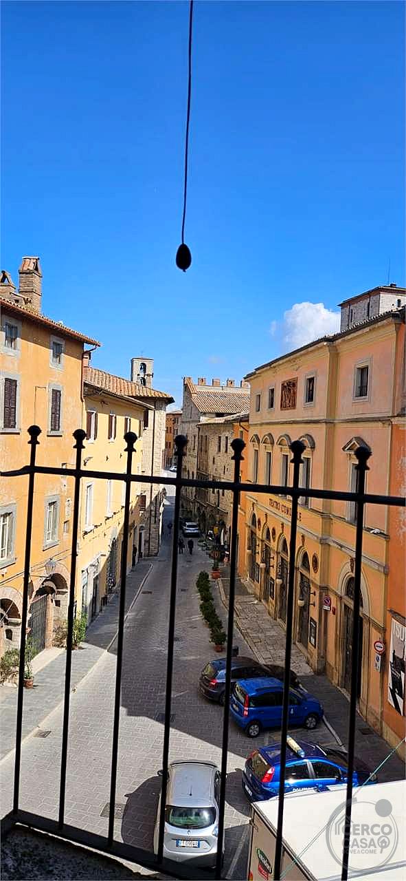 APPARTAMENTO DI PREGIO IN CENTRO STORICO