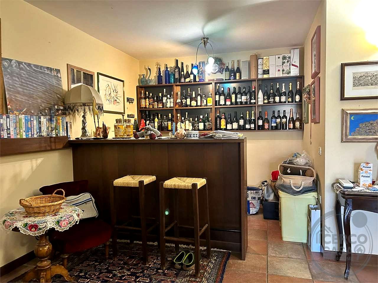 CANNARA - COLLEMANCIO: VILLA INDIPENDENTE CON GIARDINO ESCLUSIVO