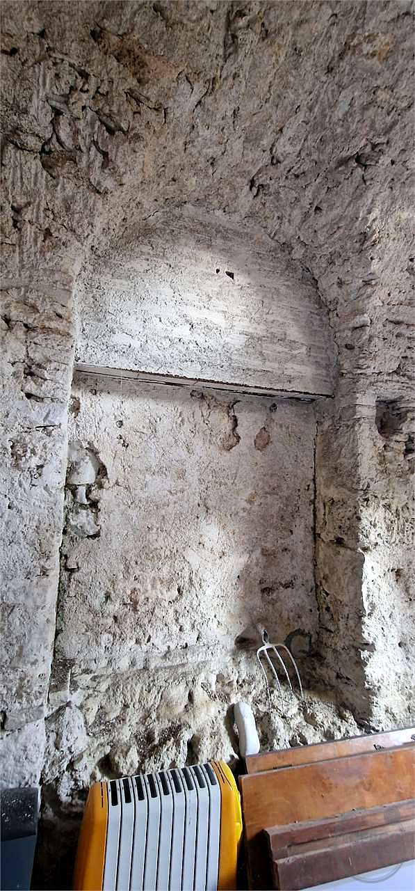 MASSA MARTANA - PORZIONE DI CASALE