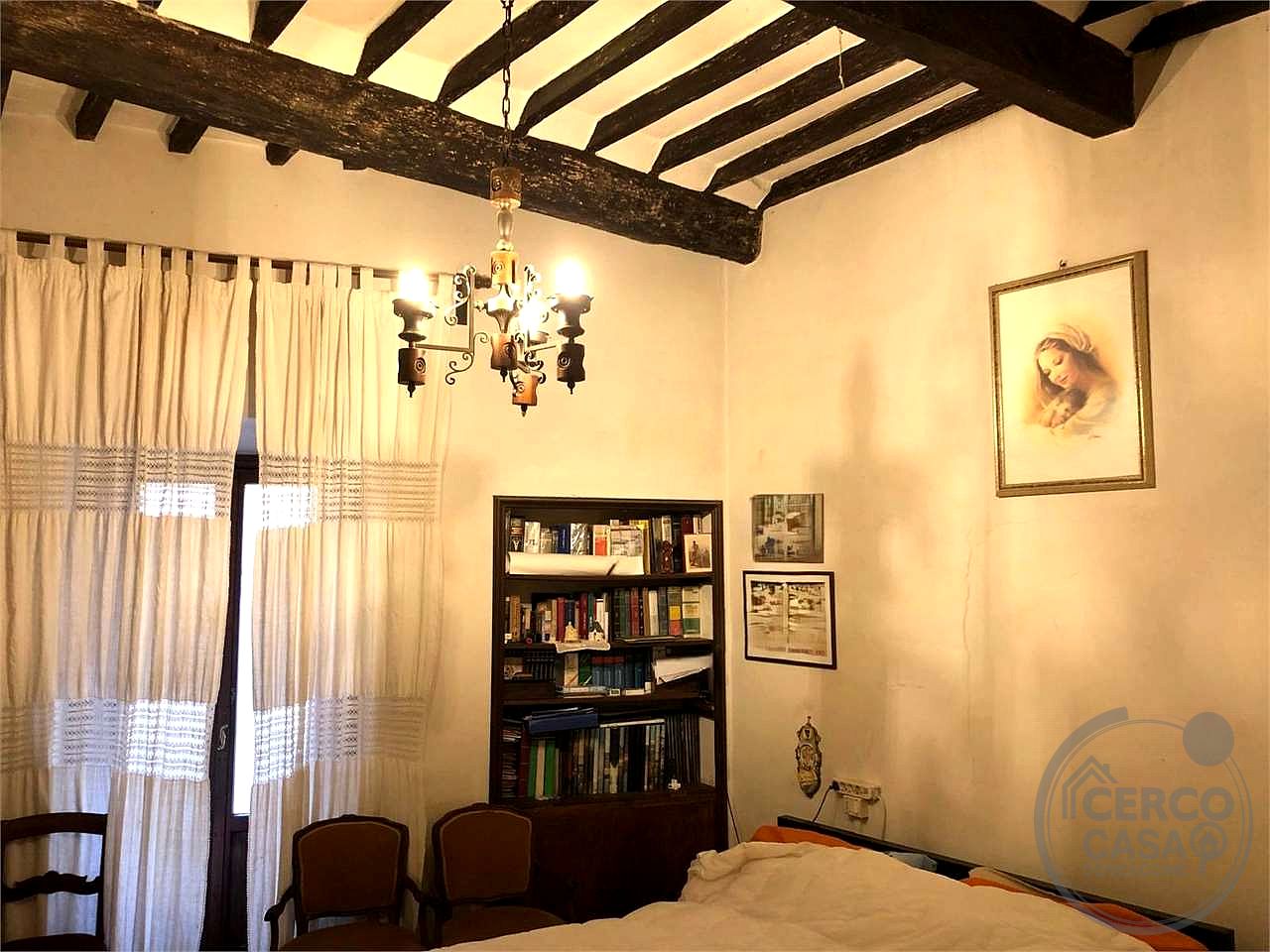 TODI - APPARTAMENTO IN CENTRO STORICO