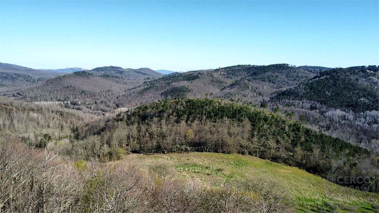 RISERVA NATURALE VAL DI FARMA - CASALE E TERRENO