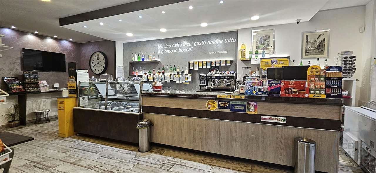 TODI CENTRO STORICO: ATTIVITA' DI BAR/CAFFETTERIA