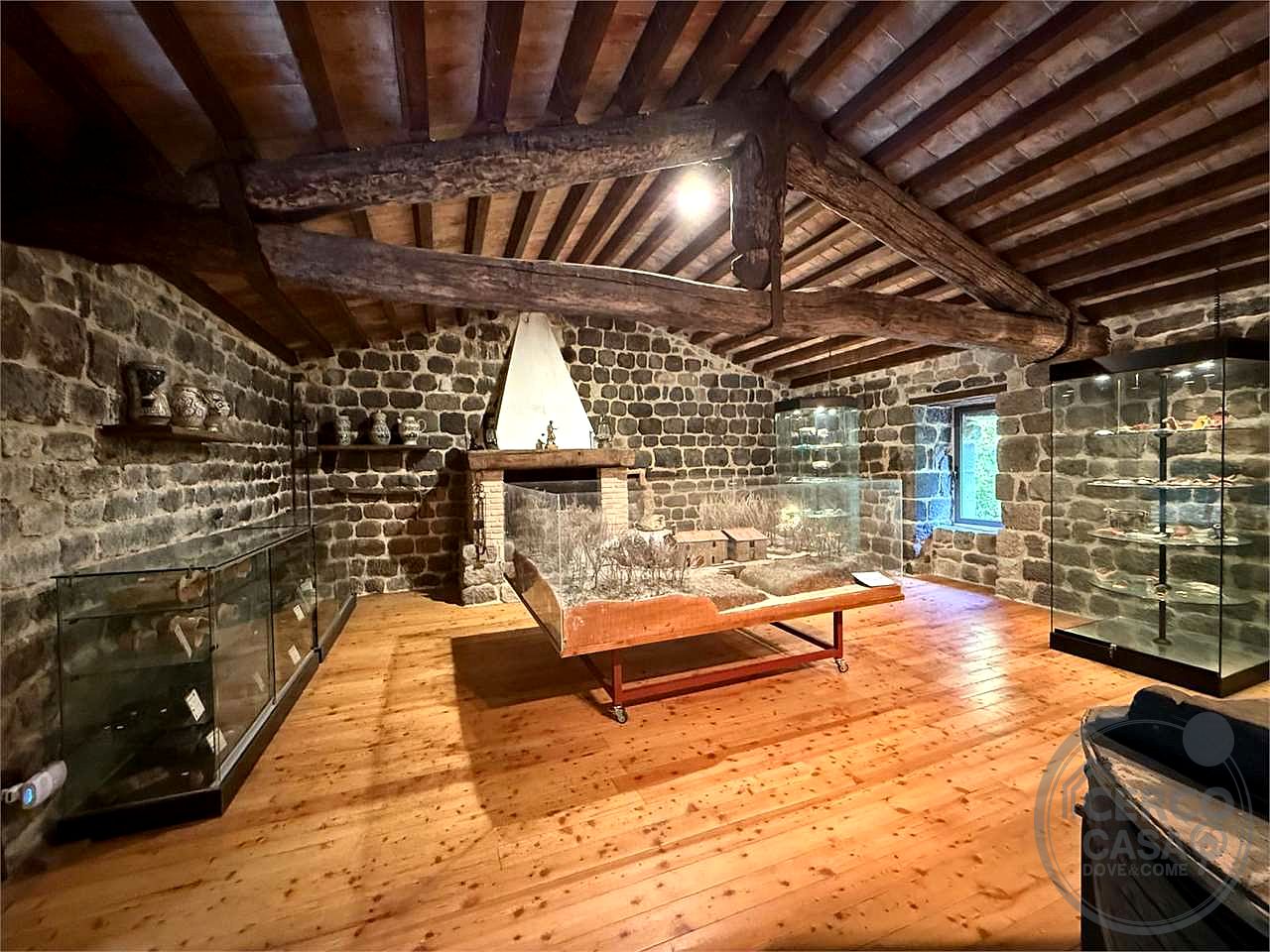 ANTICA FERRIERA MEDIEVALE IN VENDITA TRA SIENA E GROSSETO
