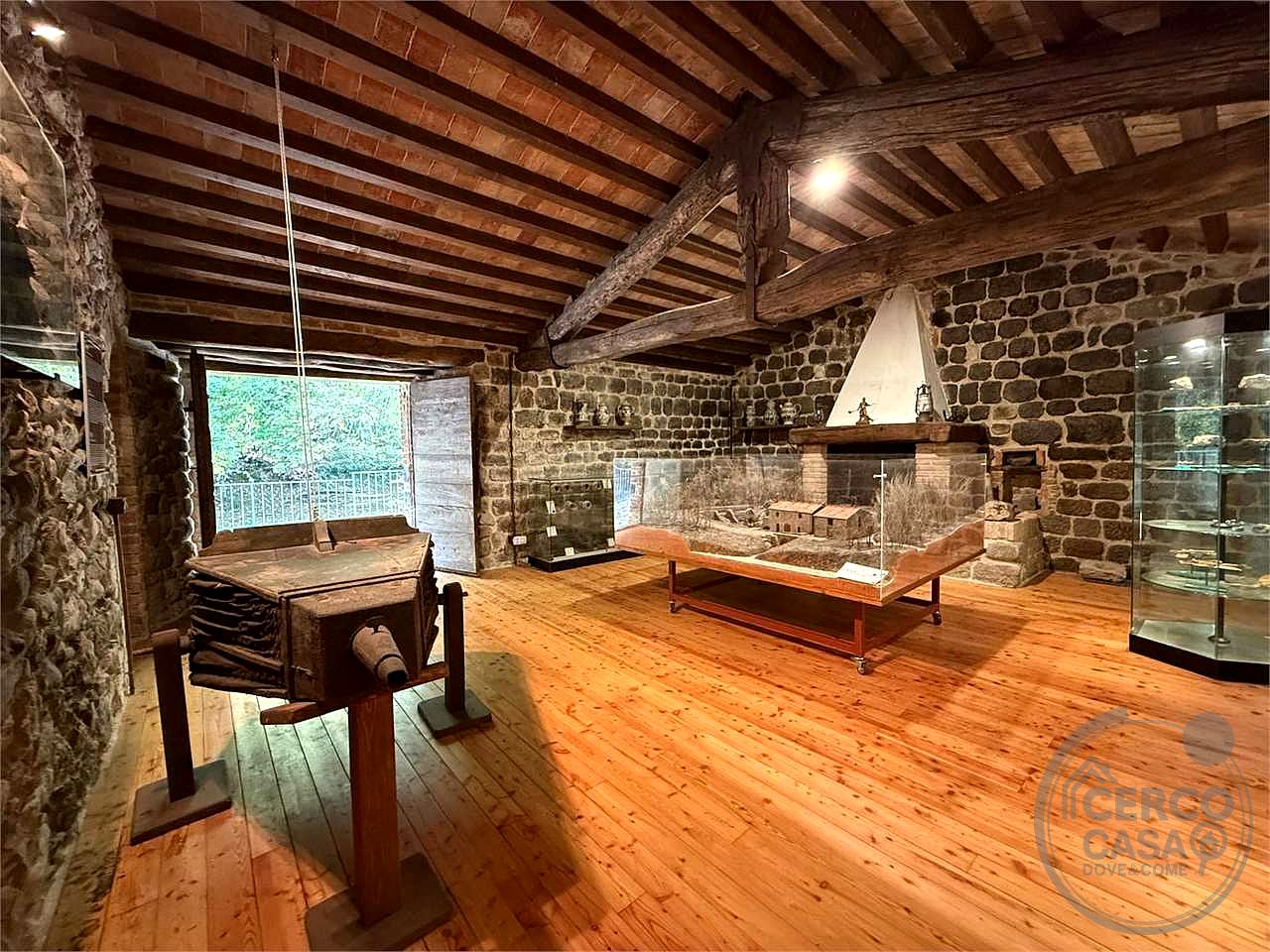 ANTICA FERRIERA MEDIEVALE IN VENDITA TRA SIENA E GROSSETO