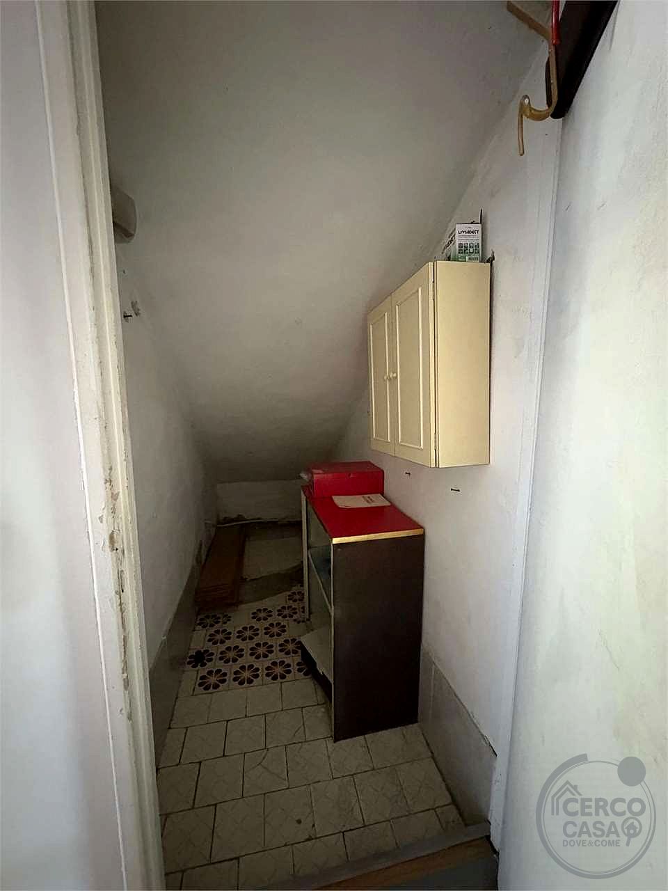 TODI - PONTERIO: NEGOZIO IN AFFITTO