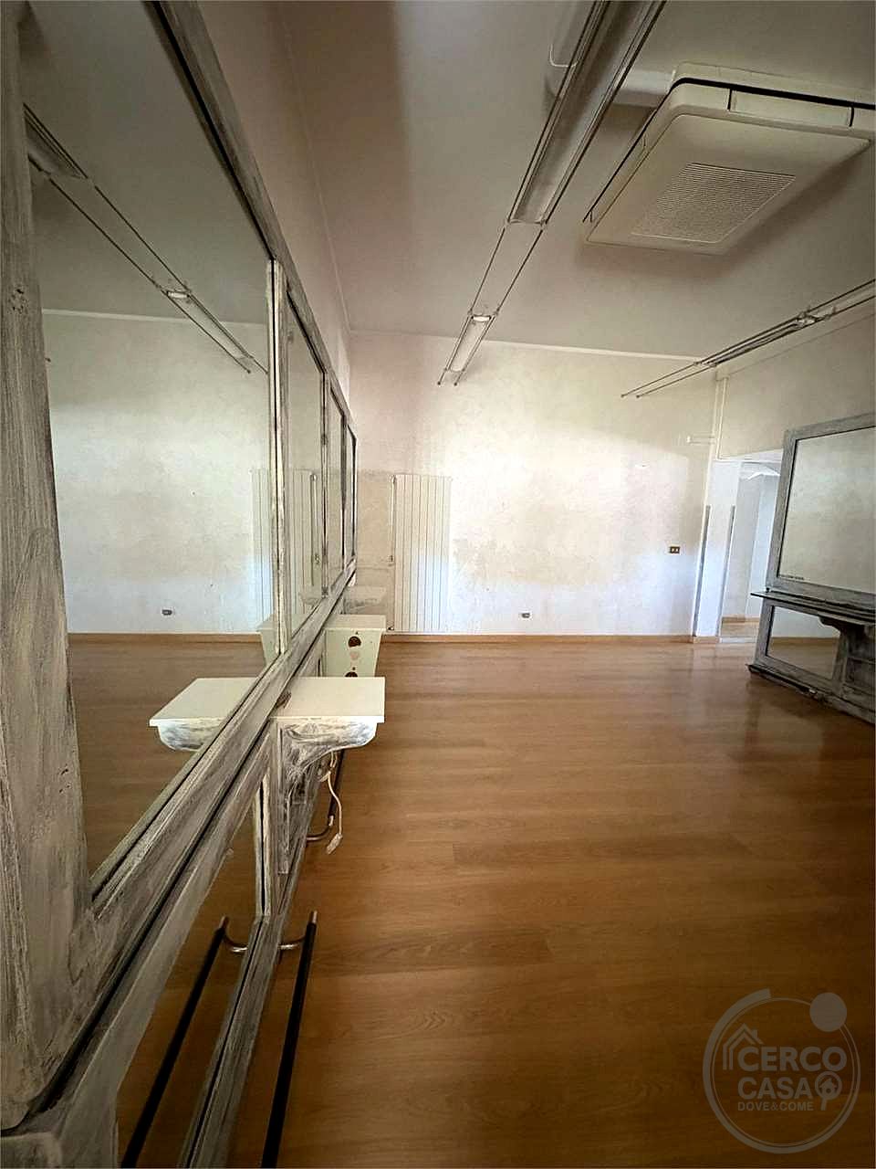 TODI - PONTERIO: NEGOZIO IN AFFITTO