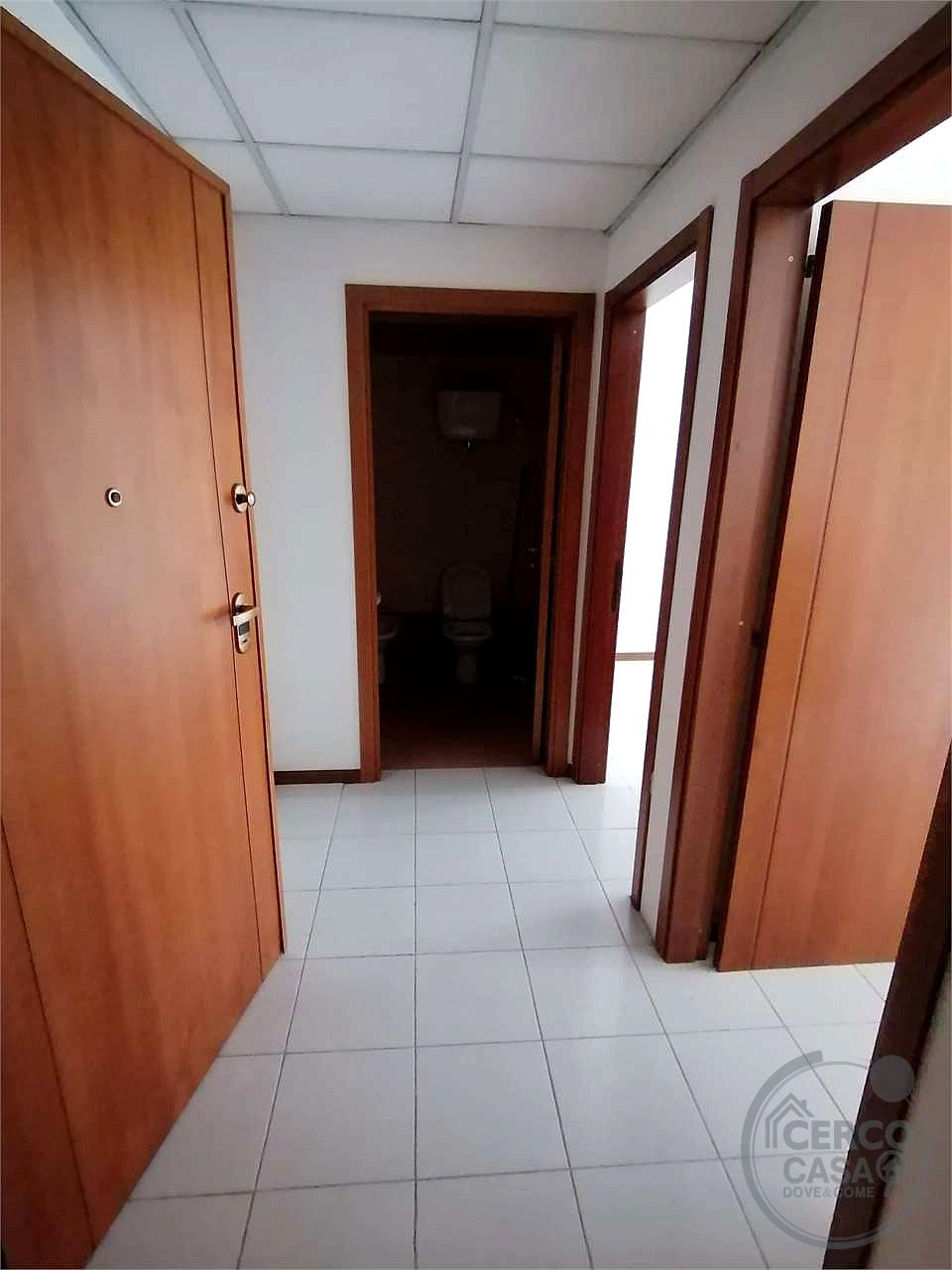 Perugia, zona stazione affittasi due uffici