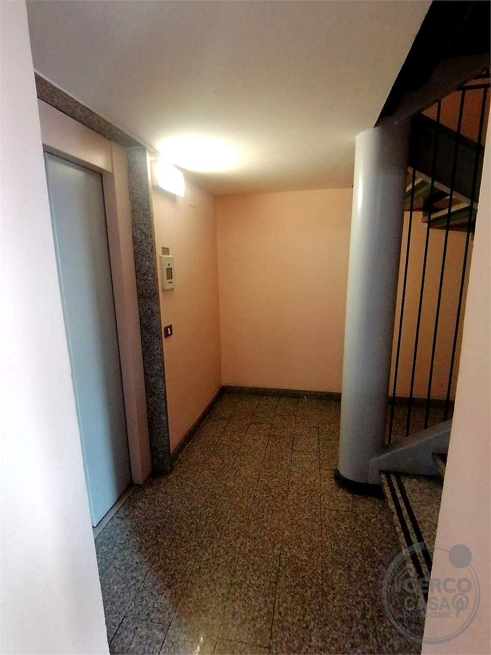 Perugia, zona stazione affittasi due uffici