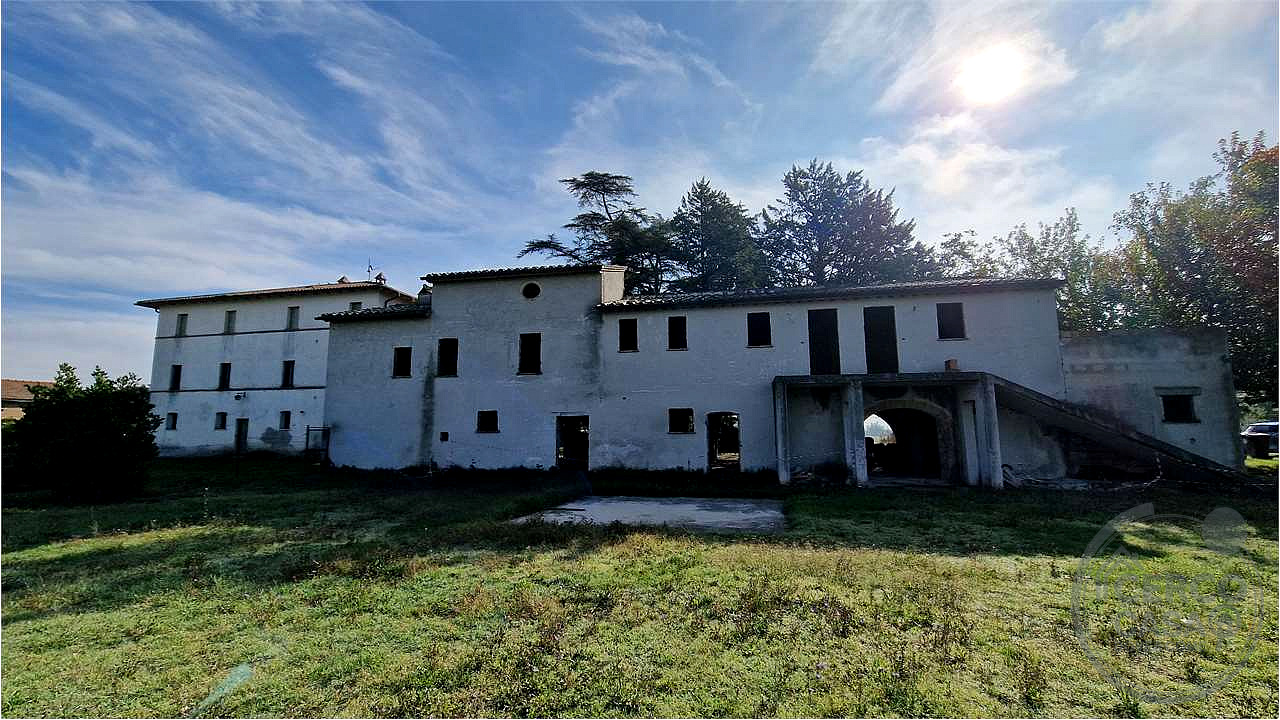 Complesso residenziale immobiliare