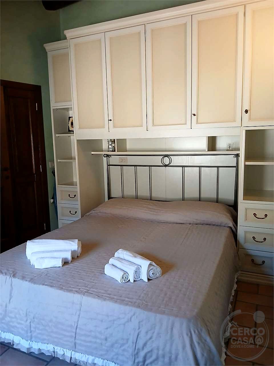 BEVAGNA: DUE APPARTAMENTI IN VENDITA NEL CENTRO STORICO