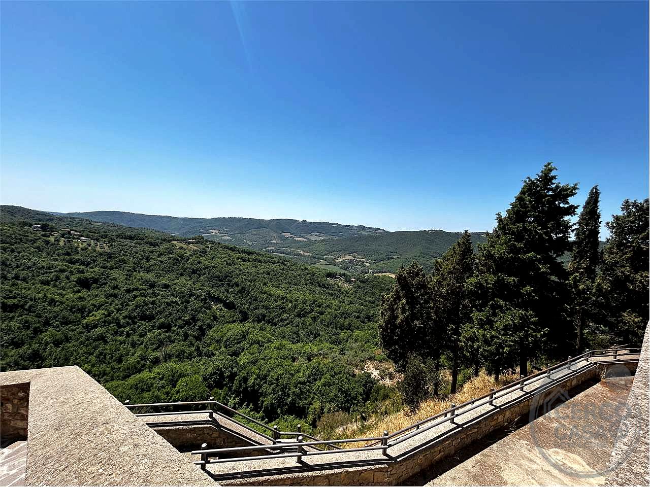 TERNI - CENTRO STORICO DI PARRANO: CIELO-TERRA CON VISTA PANORAMICA