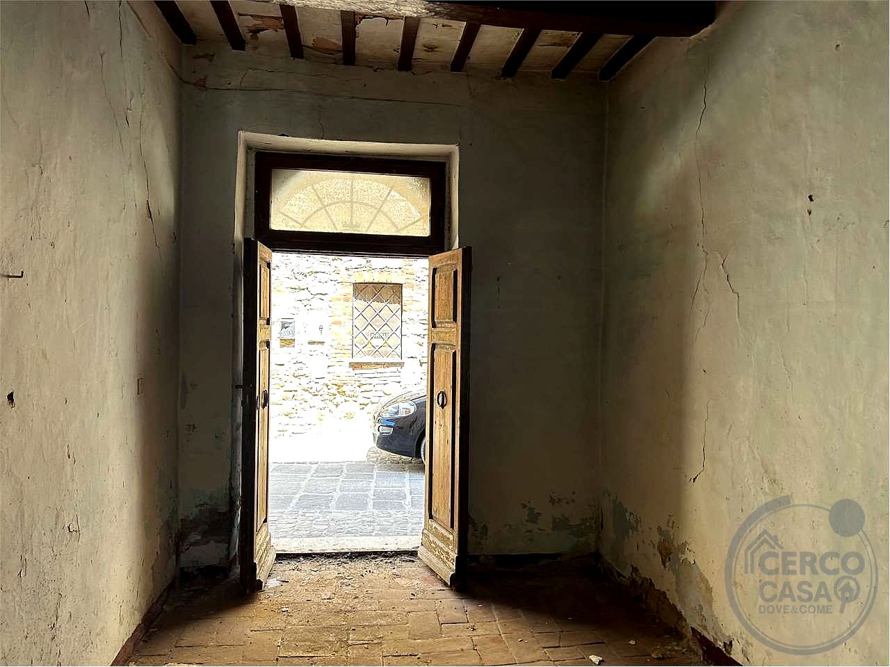 TERNI - CENTRO STORICO DI PARRANO: CIELO-TERRA CON VISTA PANORAMICA