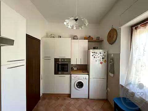 MASSA MARTANA - VILLA SAN FAUSTINO: CASA INDIPENDENTE CON PISCINA