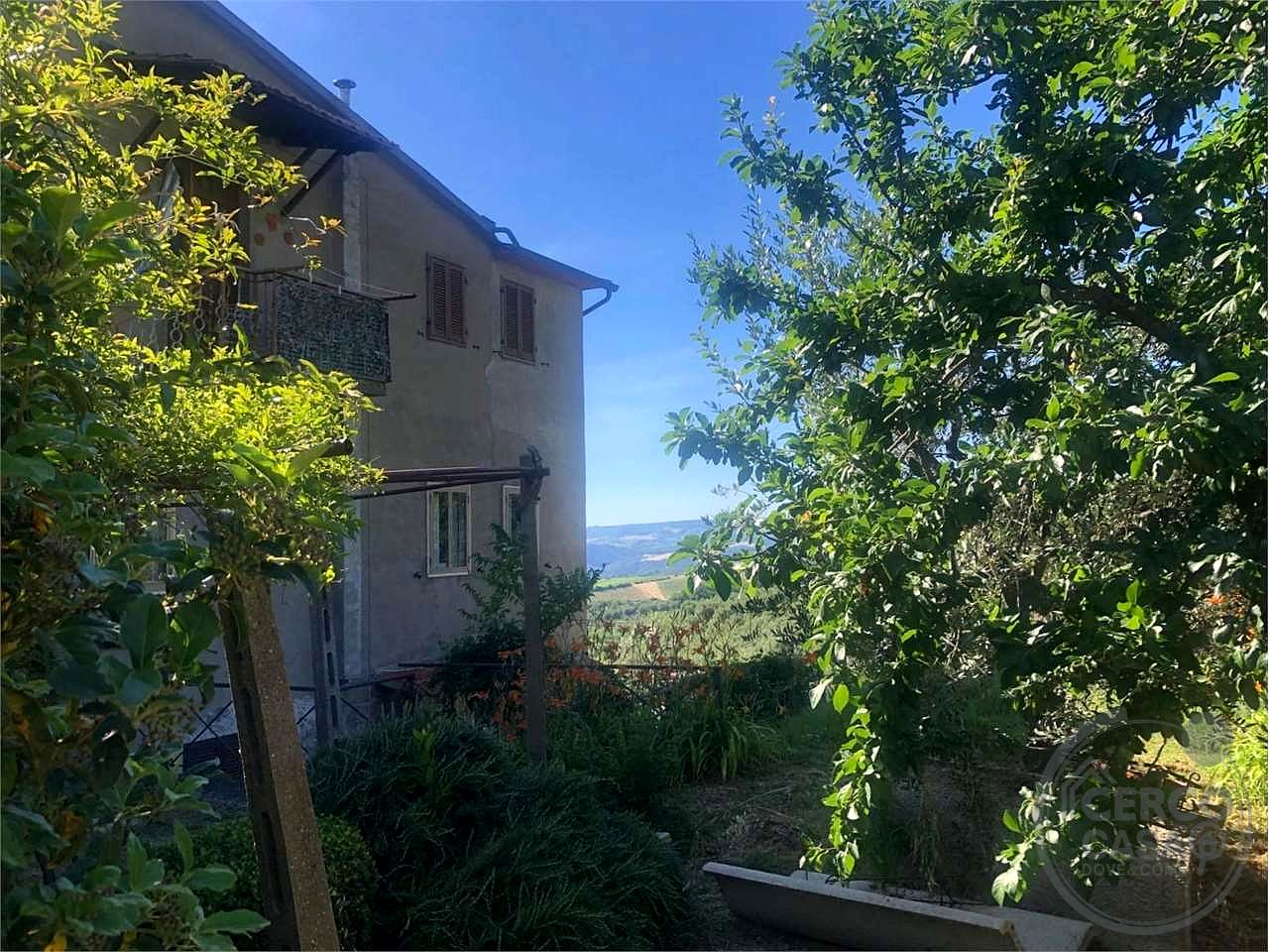 MONTECCHIO: APPARTAMENTO CON VISTA PANORAMICA